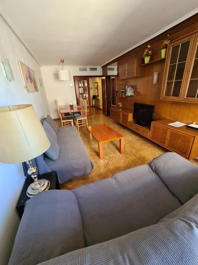 Dos Torres Tauriel - Espacioso Apartamento Con Impresionantes Vistas Y Garaje Privado Zaragoza Buitenkant foto