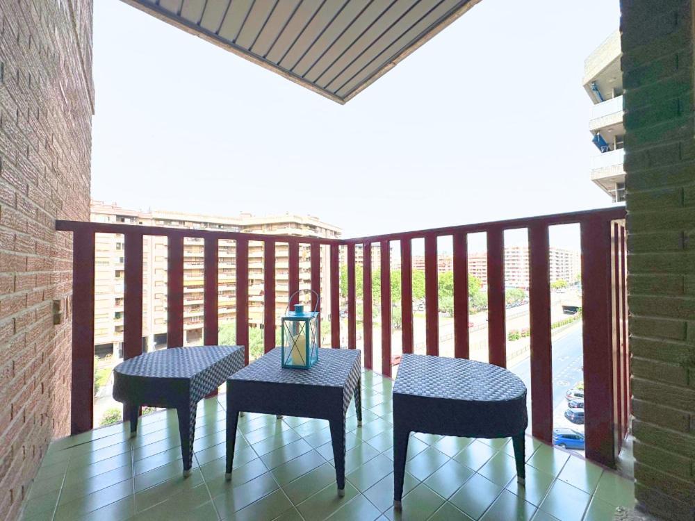 Dos Torres Tauriel - Espacioso Apartamento Con Impresionantes Vistas Y Garaje Privado Zaragoza Buitenkant foto